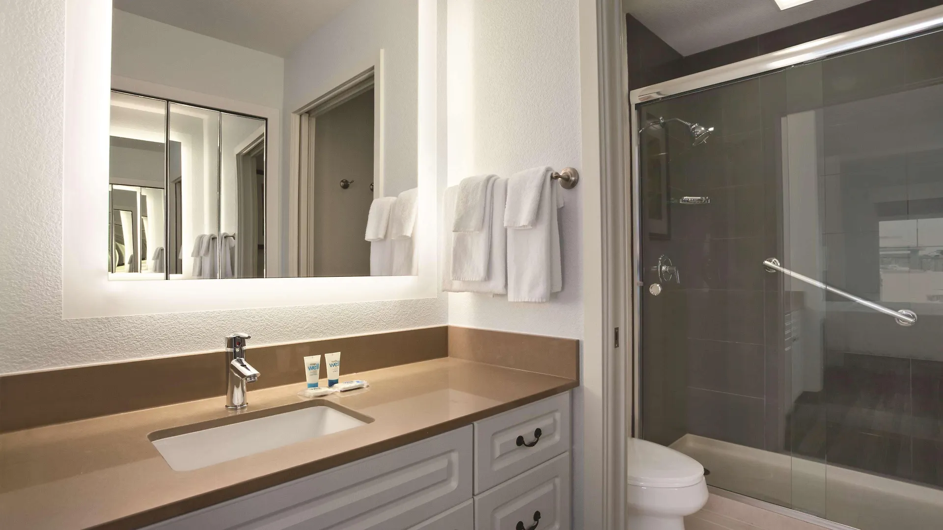 Hyatt House Pleasant Hill Hotel